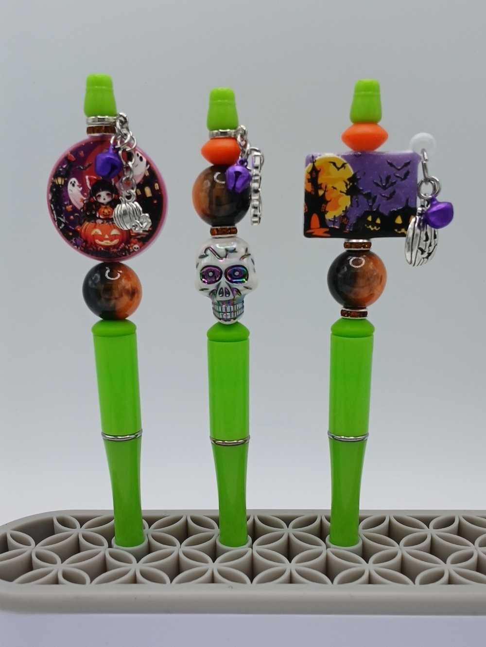 Halloween Beaded Charm Pens Set